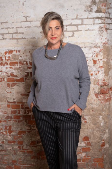 grauer-Pullover-teaser1