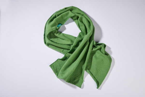 Schal aus 100% Merinowolle in grün