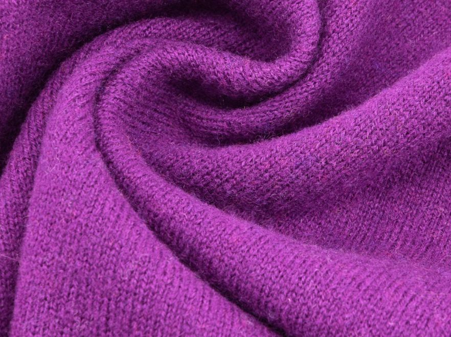 Merino Woll Strick Lila