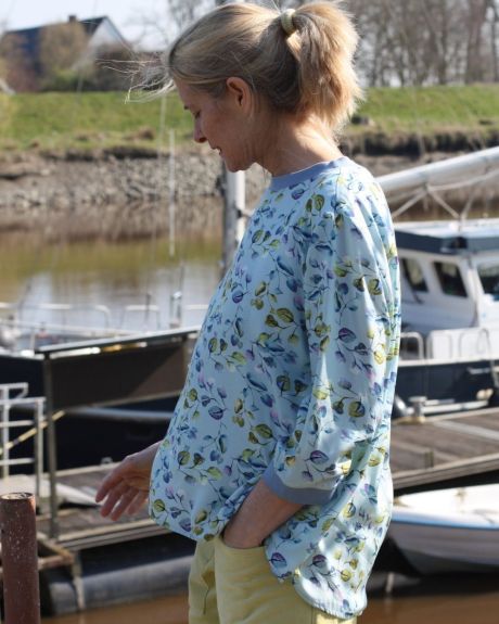 Viskosebluse blau gelb