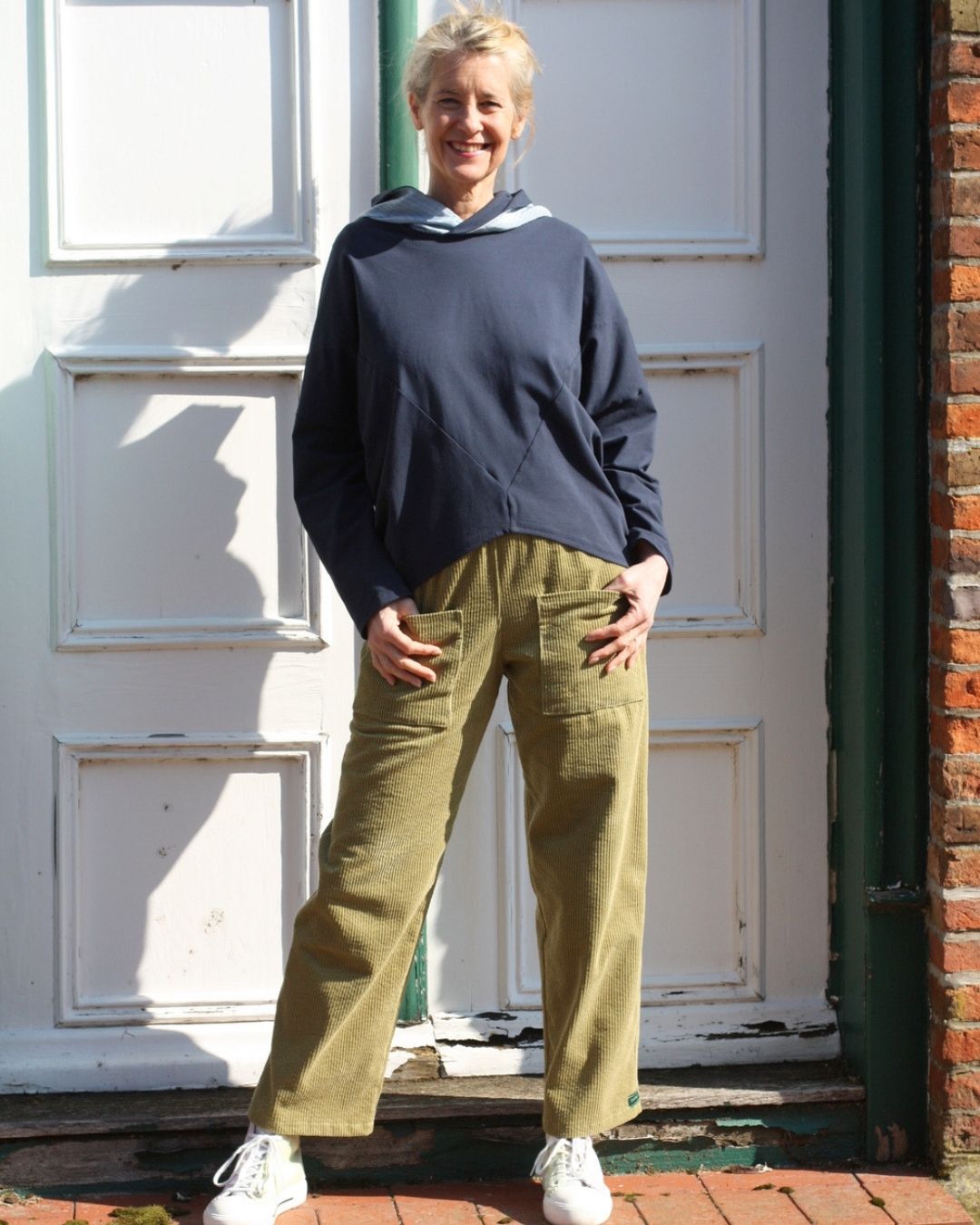 Kapuzenpullover blau 2