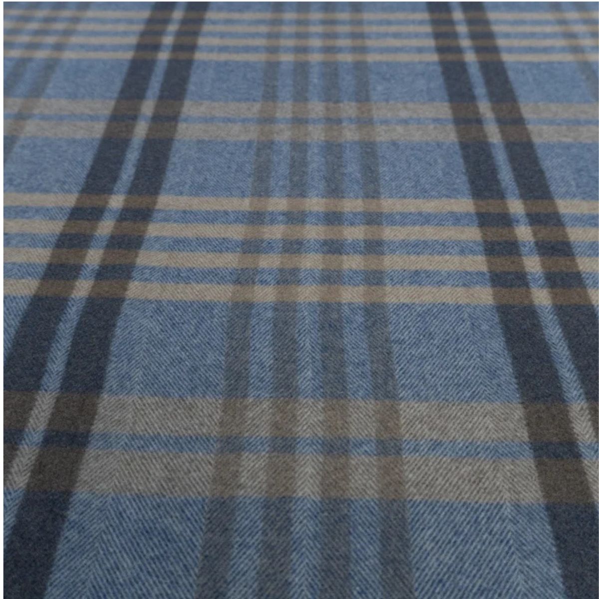 Wollflausch Karo Blau Beige
